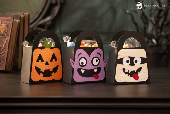 Trick-Or-Treat-Trio-Bags-SVG-3D-SVG-133238139-1-1-580x387